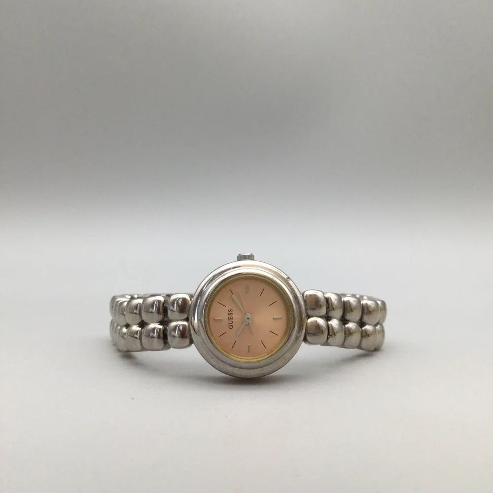 Vtg Guess Watch Women 20mm Silver Rose Gold Two Tone New Battery 6.75" - Picture 4 of 15